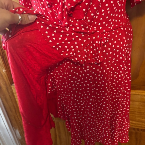 Boohoo Red Dress with White Dots - Picture 5 of 8